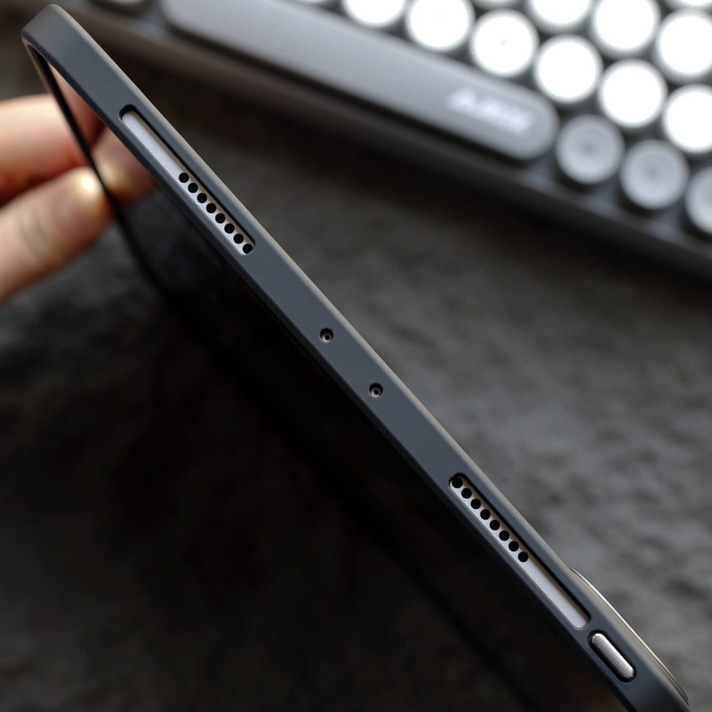 Apex Aramid iPad Case